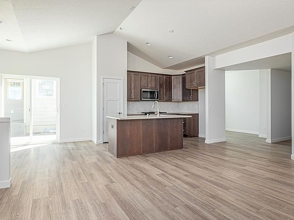 4th image of 2575 N Rydal Ln