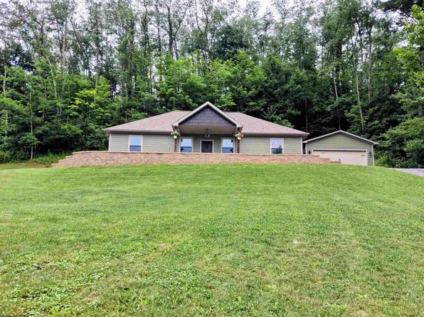 17 Wapiti Ln, Morgantown, WV 26501