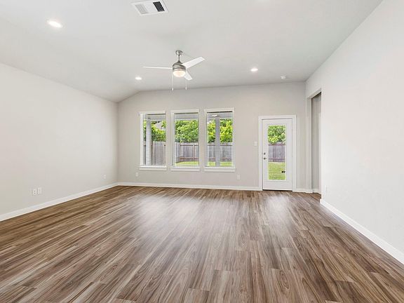5th image of 14006 Juniper Point Ln
