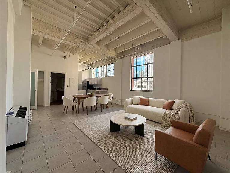 312 W 5th St #826 — Photo 2