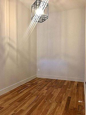 5th image of 372 Kosciusko St #209