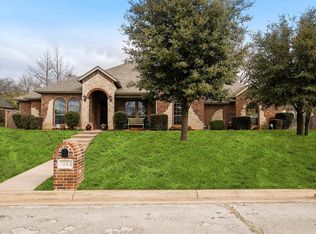 2013 Woodberry Dr, Fort Worth, TX 76112