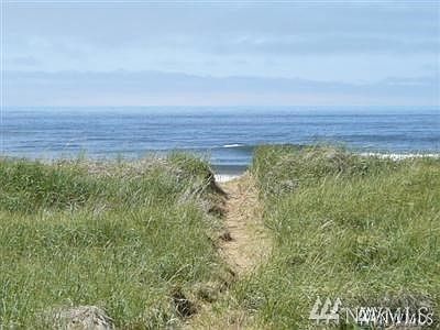 3rd image of 1335 Ocean Shores Blvd #S23