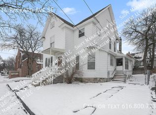 114 Packard Ave SE, Grand Rapids, MI 49503