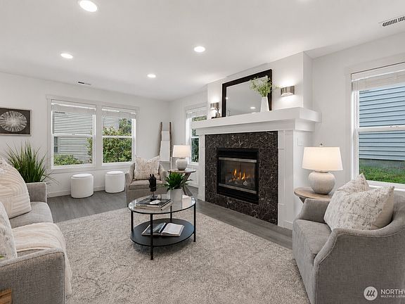 5th image of 36703 SE Gravenstein Court