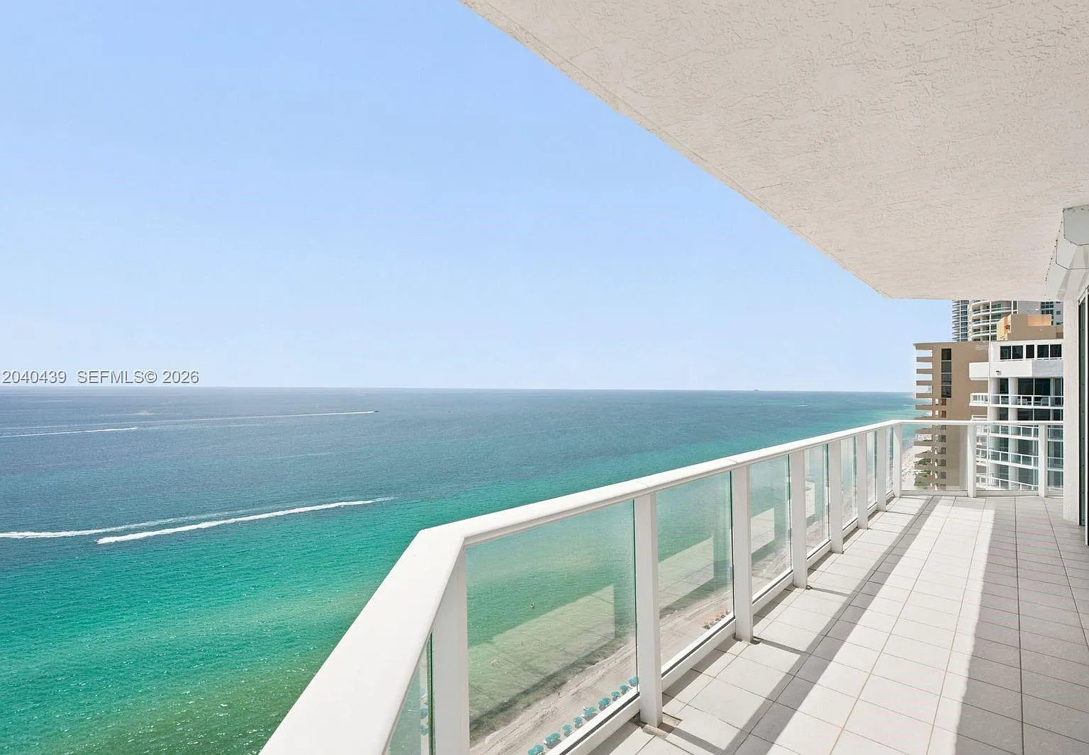 Oceania Ii Condo — Photo 3