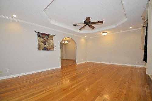 4th image of 410 Marquis Ln