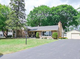 1420 23rd St, Zion, IL 60099