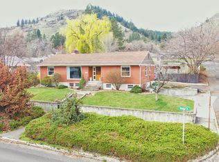 1414 Walnut St, La Grande, OR