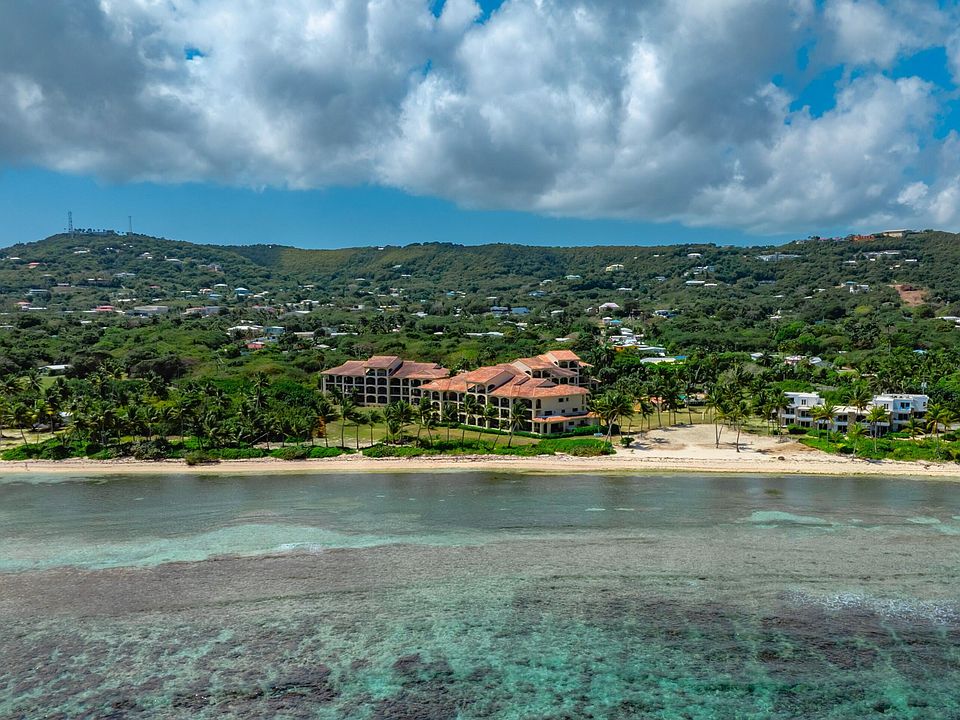 1st image of 104 Pelican Cove