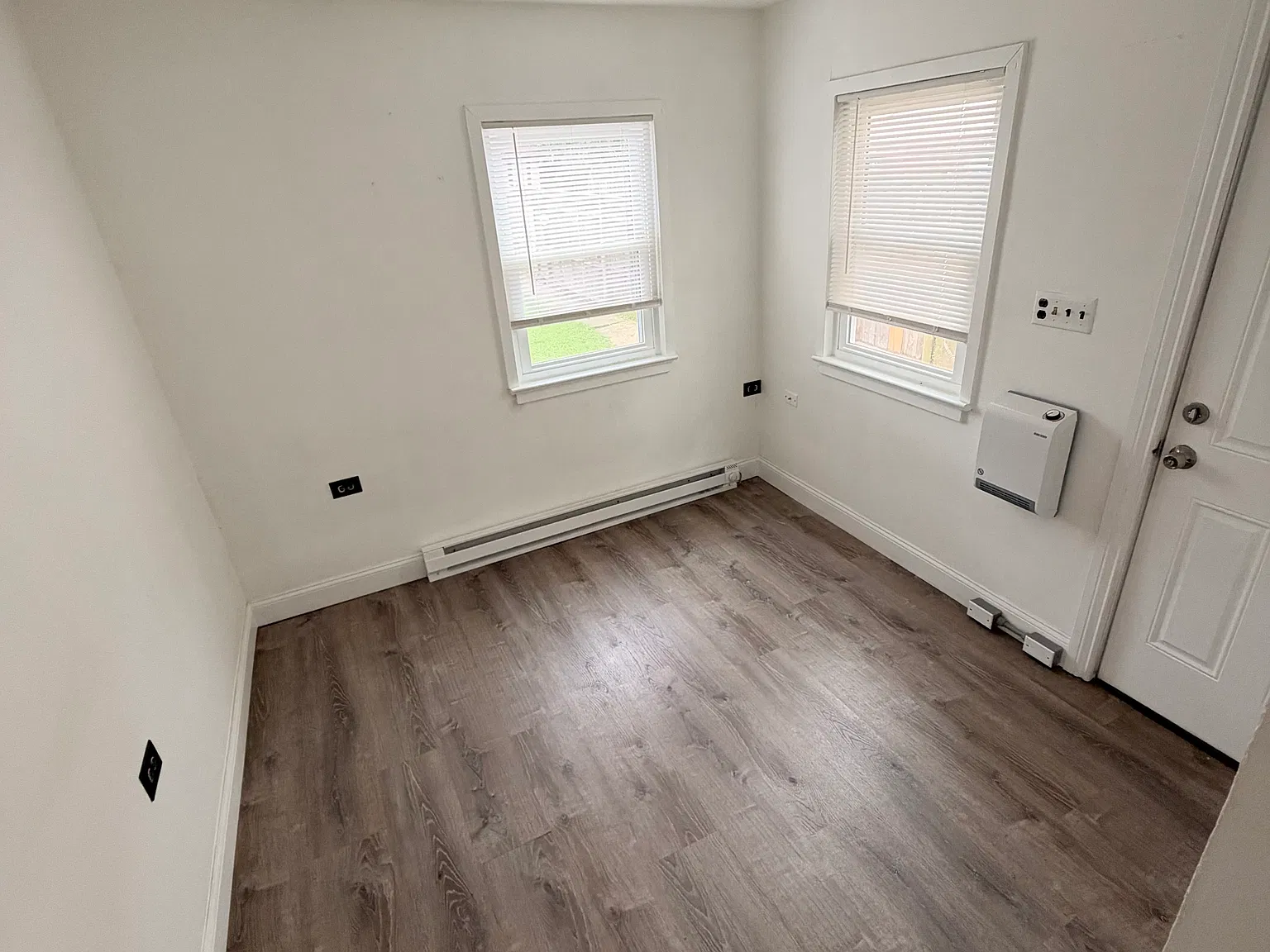 3 bed, 1300 sqft, $1,775 — Photo 4