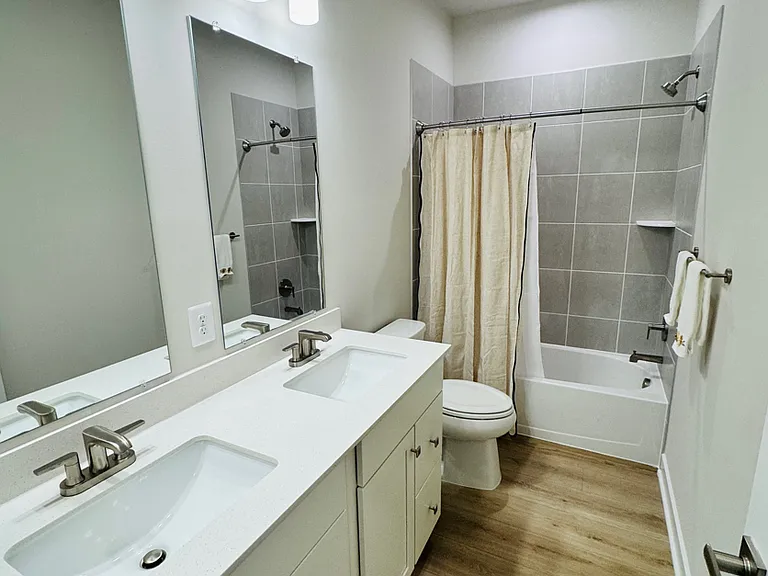 Shared bathroom for Bedrooms #2 and #3