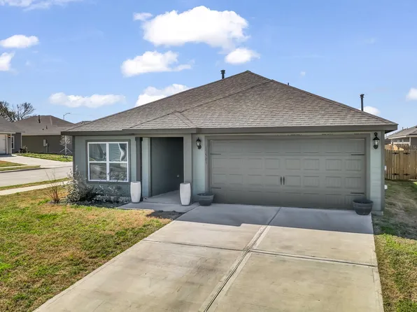13503 Roosevelt Arch Dr, Ponder, TX 76259