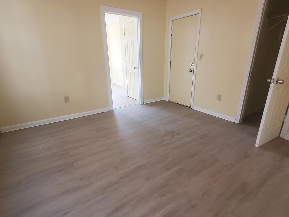 2nd image of 102 Sexton St #1W