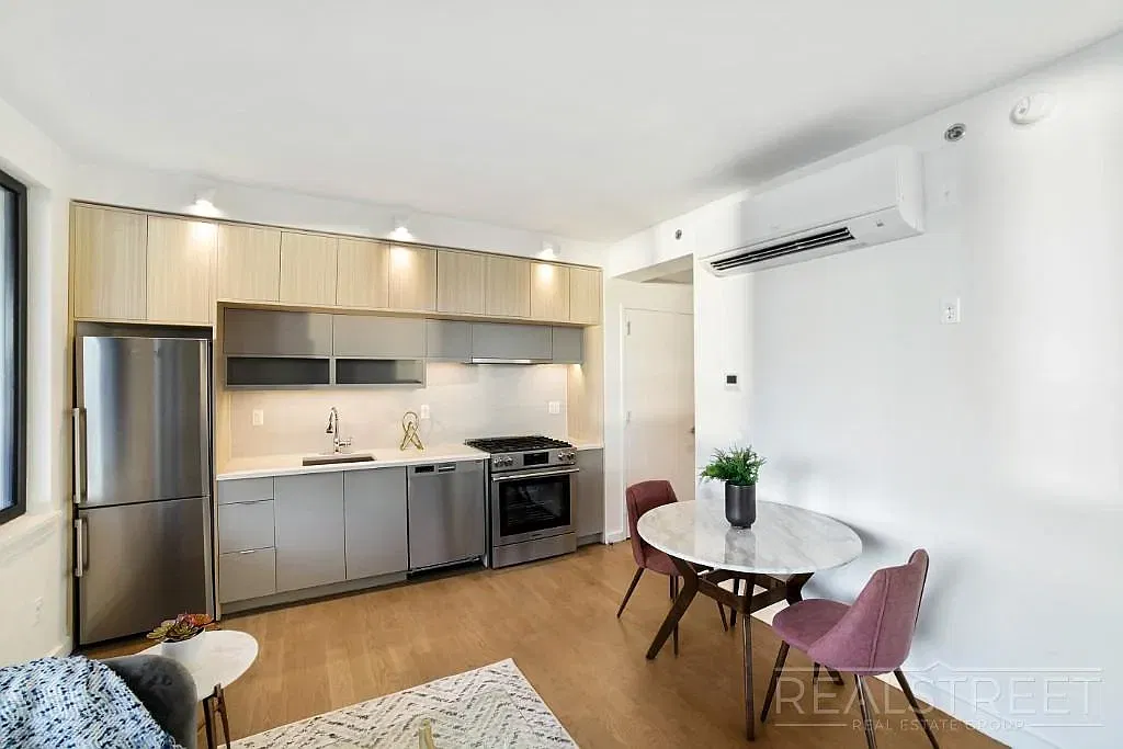 349 Kent Avenue — Photo 3