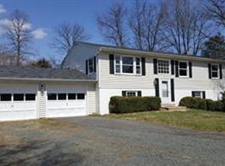 4191 Sudley Rd, Haymarket, VA 20169