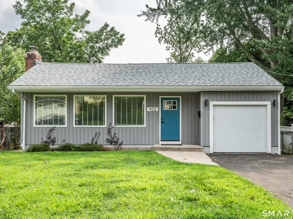 102 Knollwood Road, West Hartford, CT 06110