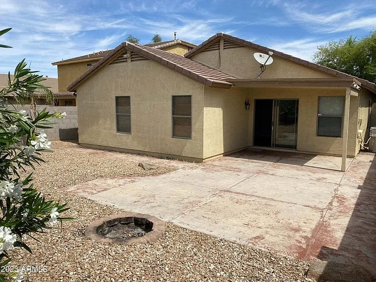1847 W Desert Seasons Dr — Photo 22