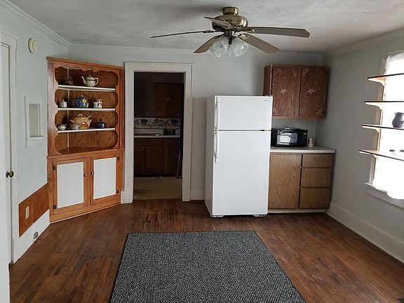 4th image of 1208 Grand Ave