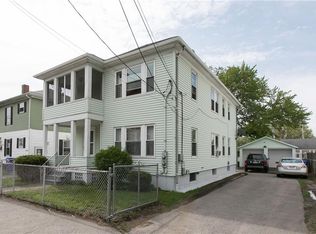 67 Hunts Ave, Pawtucket, RI 02861