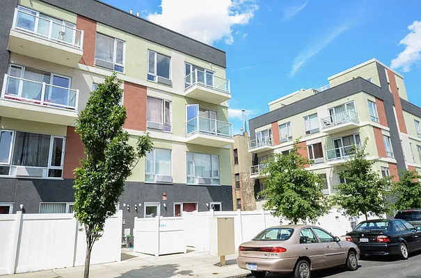 Rented by Brick&Mortar | media 10