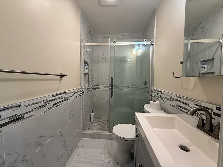 62 Plimpton Ave — Photo 25