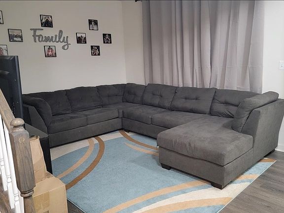 Front living area/ dining room