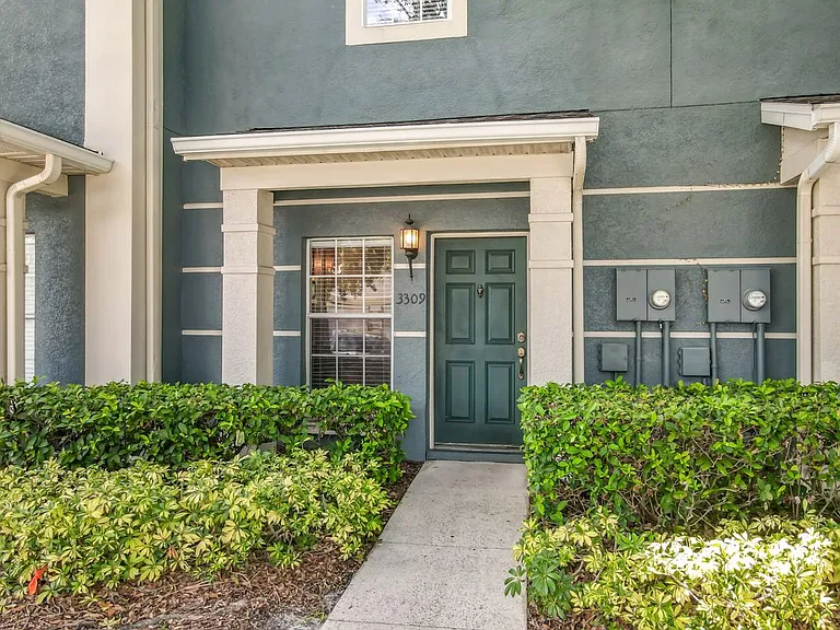 3309 Wilshire Way Rd #3 — Photo 1
