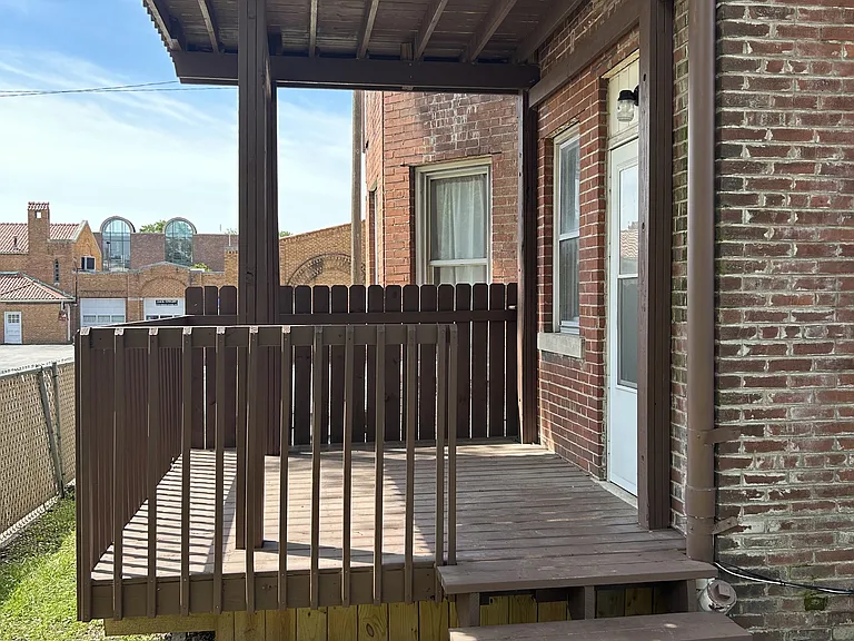 417 E Cook St #A — Photo 10