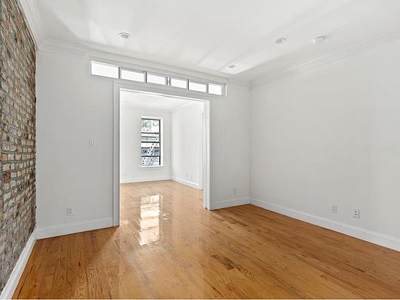 3rd image of 227 E 89th St APT 4C