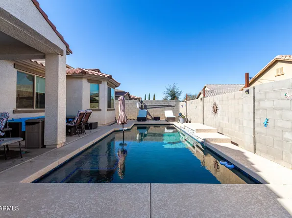 18254 W Via Montoya Drive, Surprise, AZ 85387