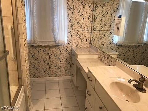 5th image of 233 N Hills Dr