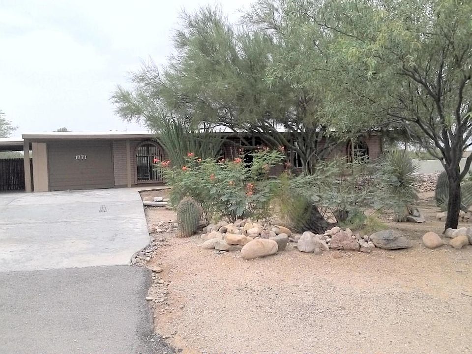 1st image of 1371 W Emerine Dr