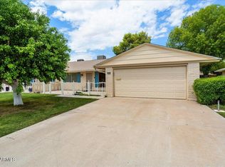 10418 W Desert Forest Cir, Sun City, AZ 85351
