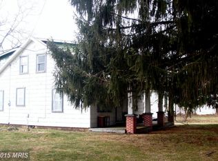 1085 Black Gap Rd, Fayetteville, PA 17222