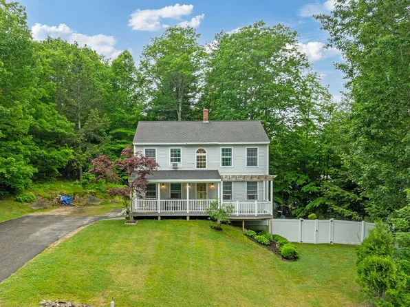 19 Fox Run Road, Gray, ME 04039