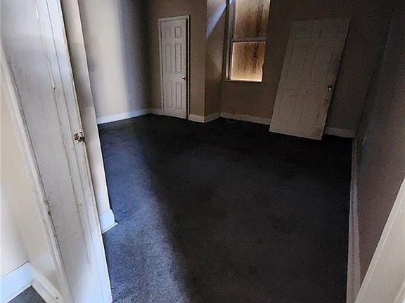 5th image of 2138 Pauger St