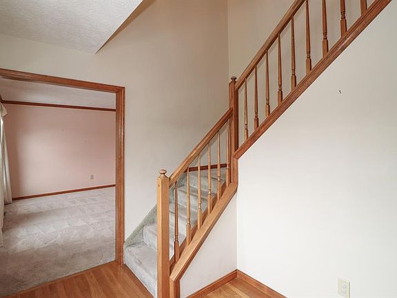 3rd image of 1705 Garrett House Ln