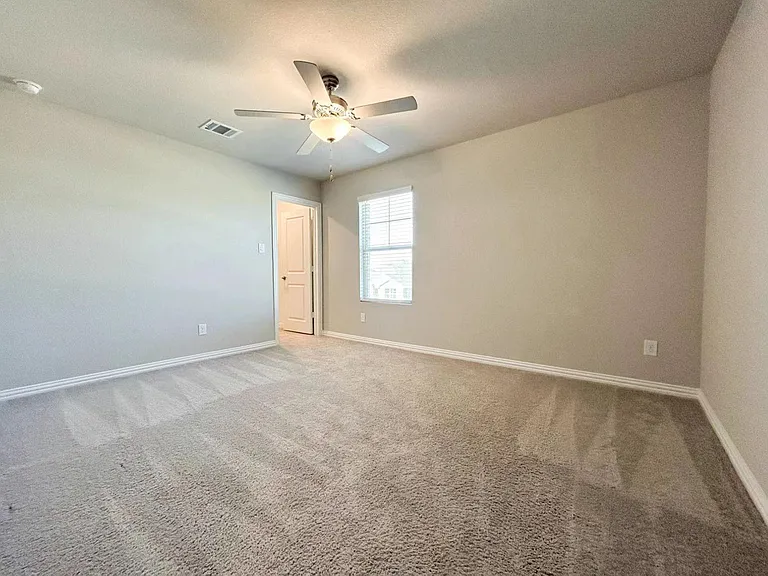 1804 Berry Ridge Trl — Photo 25