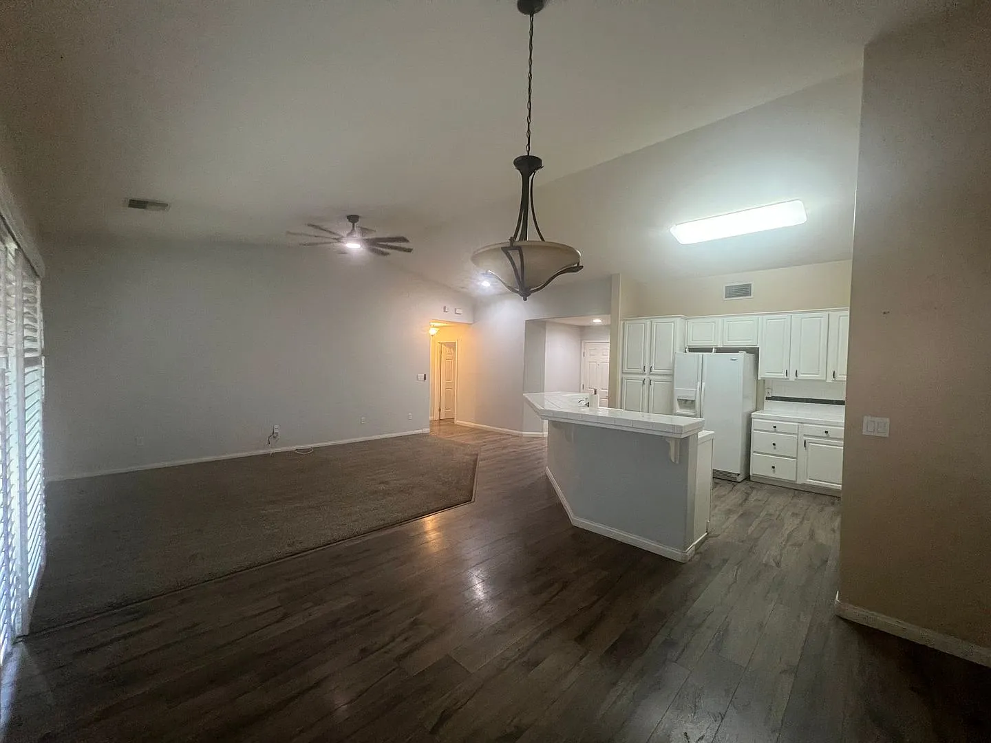 Spacious 3-Bedroom Home with Community Pool! — Photo 4