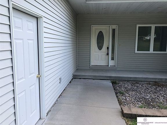3rd image of 1116 N 8th St