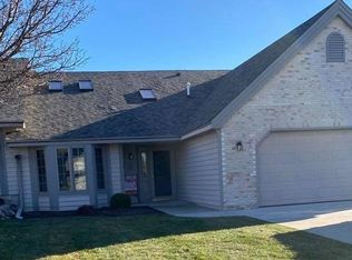 6321 Kingsview Dr, Mount Pleasant, WI 53406