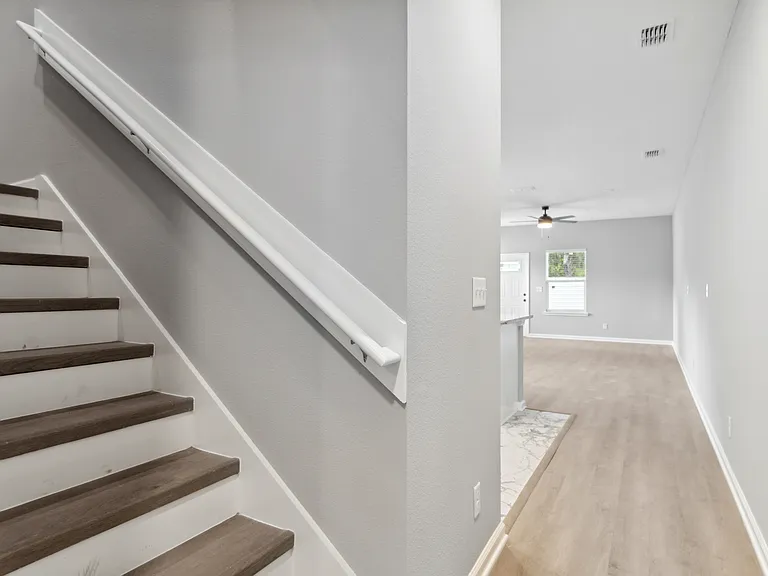 3229 Lenox Ave #1 — Photo 12