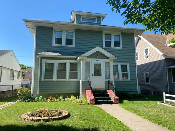 1294 Thomas Ave, Saint Paul, MN 55104