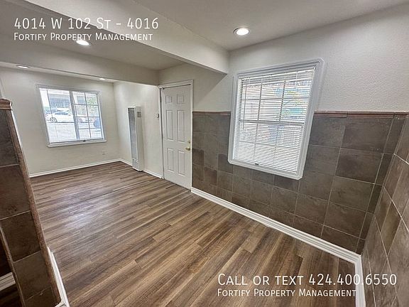 2nd image of 4014 W 102nd St #4016