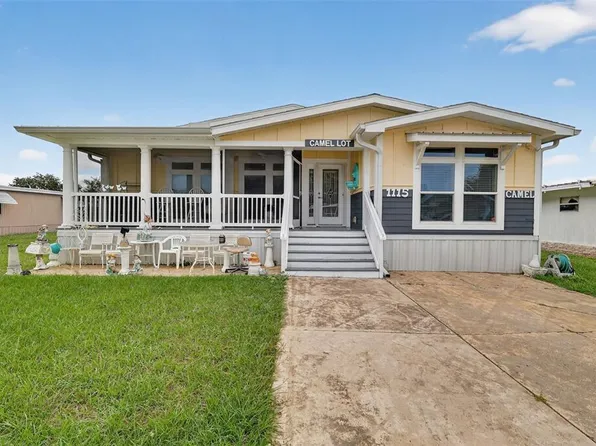 1115 Elkhart Cir, Tavares, FL 32778