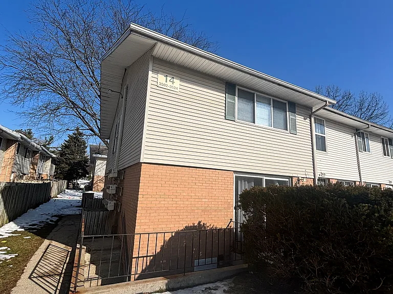 3522 Kenbrooke Ct — Photo 1