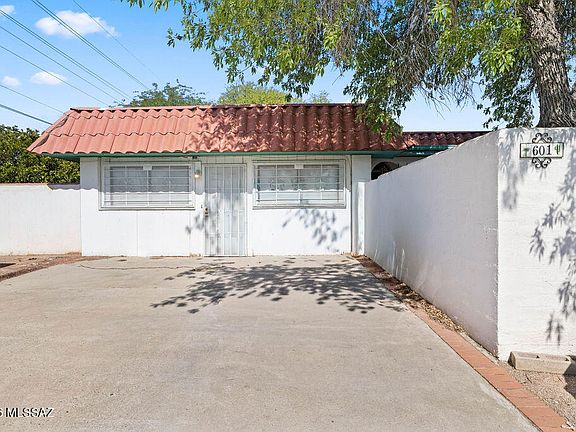 3rd image of 601 N Ruston Ave