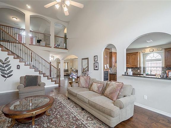 5th image of 1419 Patch Grove Dr