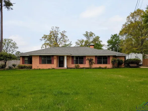 905 Eden Dr, Longview, TX 75605